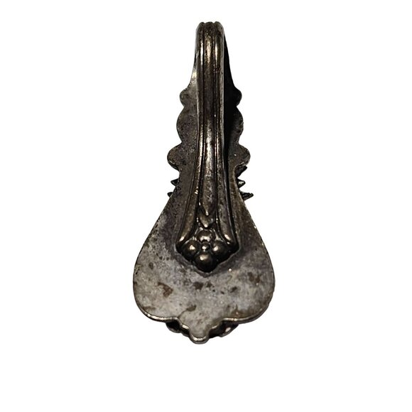 Vintage Silver Tone Pineapple Motif Pendant for Necklace DIY Retro Jewelry - Picture 2 of 4